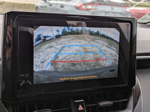 Used 2024 Toyota Corolla LE image 25