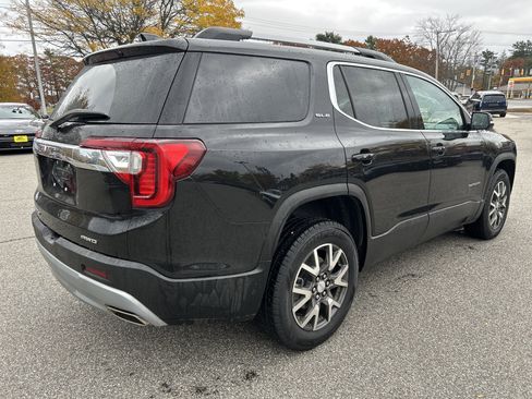 Used 2023 GMC Acadia SLE w/ Driver Convenience Package image 5