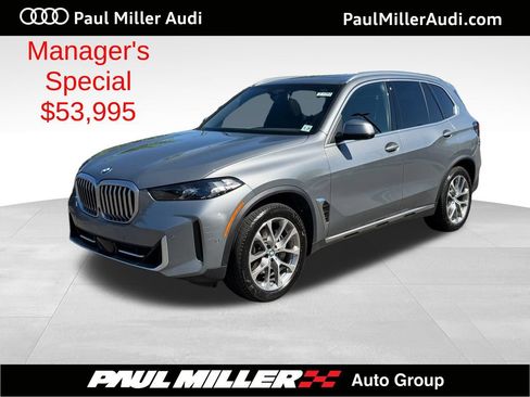 Used 2024 BMW X5 xDrive40i w/ Parking Assistance Package AWD/4WD image 1