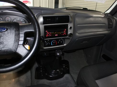 Used 2011 Ford Ranger XLT RWD image 15