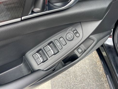 Used 2022 Honda Accord Sport image 8
