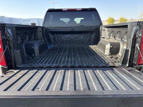 Used 2022 Chevrolet Silverado 1500 LT image 20