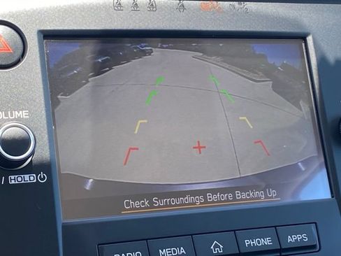 Used 2025 Subaru Outback AWD/4WD image 21