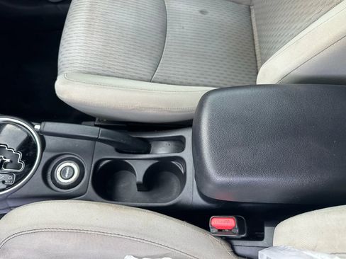 Used 2017 Mitsubishi Outlander Sport ES image 14