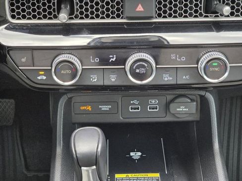 Used 2024 Honda Civic Touring image 16