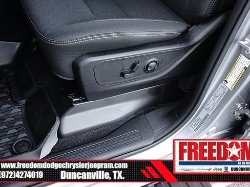 Used 2026 RAM 1500 Lone Star AWD/4WD image 37