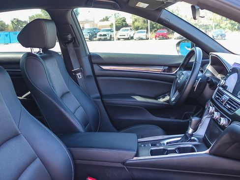 Used 2021 Honda Accord Sport image 18