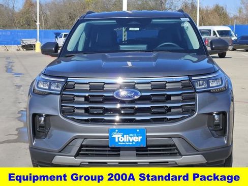 New 2026 Ford Explorer Active w/ Active Comfort Package image 3