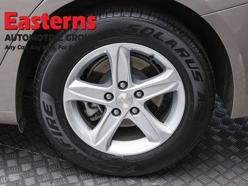 Used 2024 Chevrolet Malibu LS FWD image 8