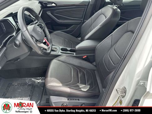 Certified 2024 Volkswagen Jetta GLI Autobahn w/ GLI Black Package FWD image 18