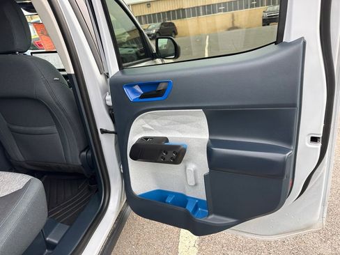 Used 2025 Ford Maverick XLT w/ XLT Luxury Package image 19