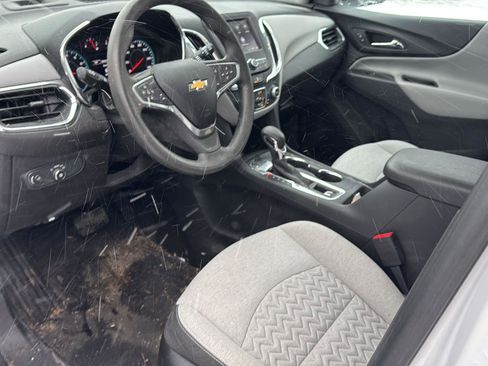 Used 2023 Chevrolet Equinox LS w/ Sport Edition image 12