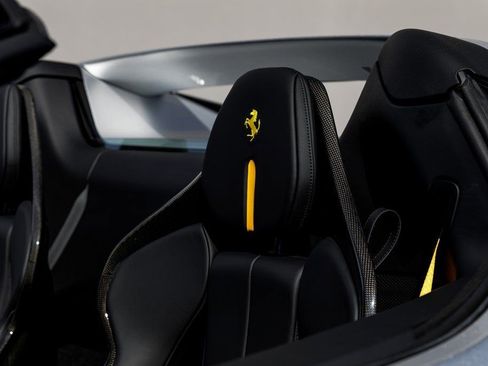 Used 2024 Ferrari 296 GTS RWD image 11
