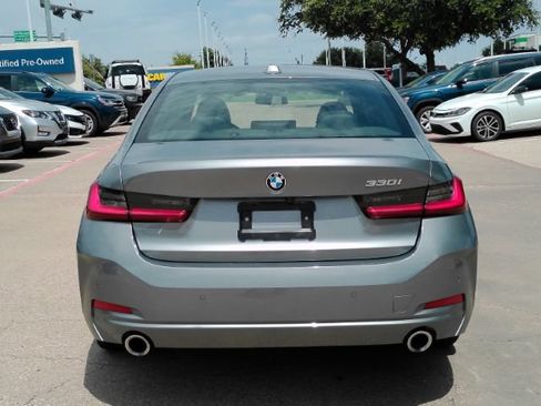 Used 2023 BMW 330i Sedan w/ Driving Assistance Package RWD image 9