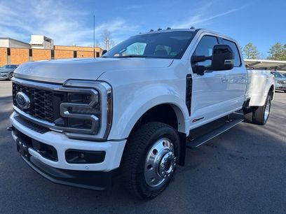 New 2026 Ford F450 Platinum w/ FX4 Off-Road Package