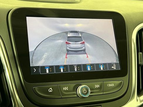 Used 2020 Chevrolet Equinox Premier image 36