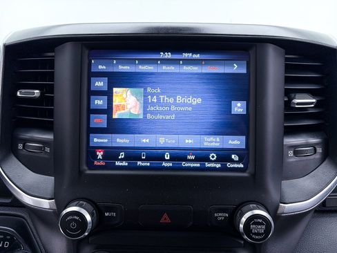 Used 2019 RAM 1500 Big Horn RWD image 15