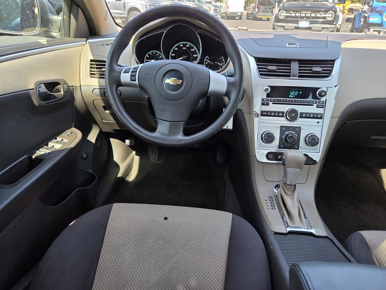 Used 2011 Chevrolet Malibu LS FWD image 16
