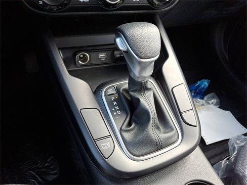 New 2025 Kia Soul LX w/ LX Technology Package image 10