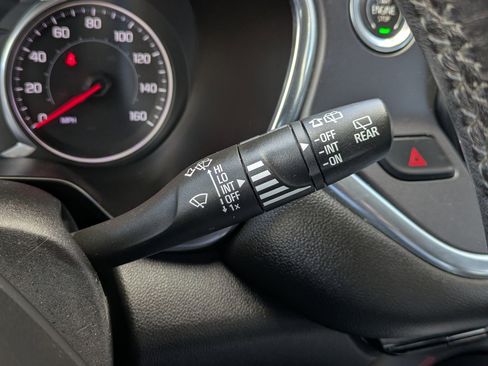 Used 2019 Chevrolet Blazer LT image 16