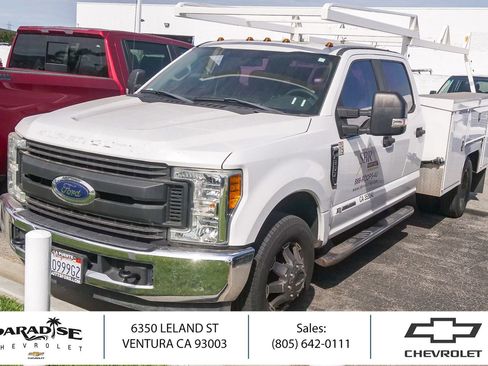 Used 2017 Ford F350 XL w/ Power Equipment Group RWD image 1