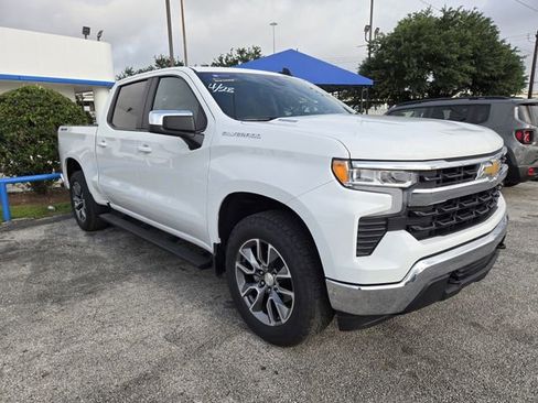 Used 2024 Chevrolet Silverado 1500 LT AWD/4WD image 1