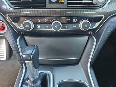 Used 2018 Honda Accord Sport image 21