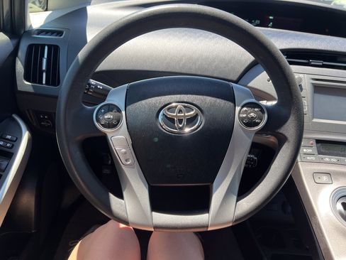 Used 2015 Toyota Prius Two FWD image 10