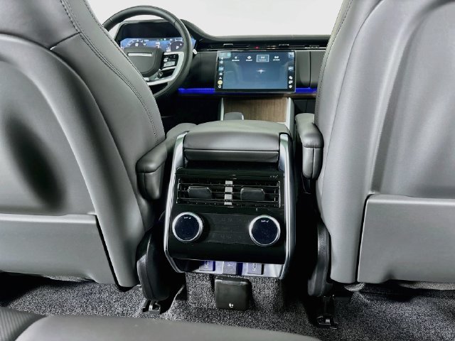 New 2027 Land Rover Range Rover SE AWD/4WD image 24