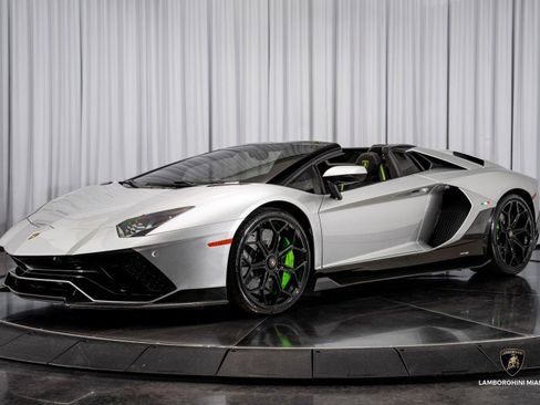 Used 2022 Lamborghini Aventador LP 780-4 Ultimae image 15