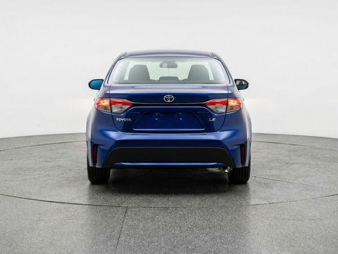 Used 2025 Toyota Corolla LE FWD image 7
