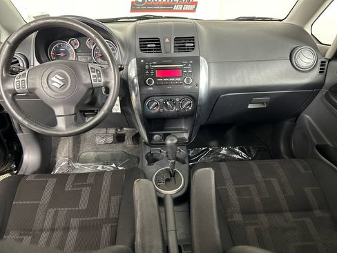 Used 2012 Suzuki SX4 LE FWD image 17