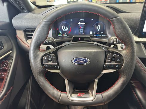 Used 2025 Ford Explorer ST w/ Sun And Sound Package AWD/4WD image 23