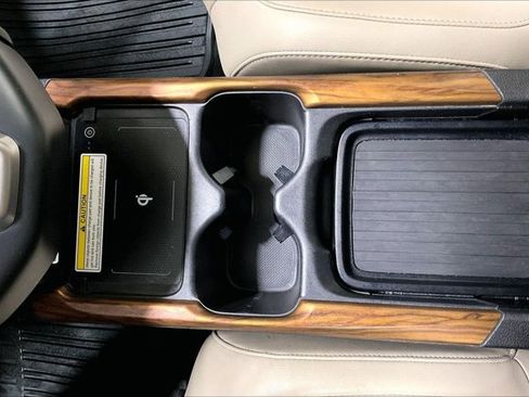 Used 2020 Honda CR-V Touring image 41
