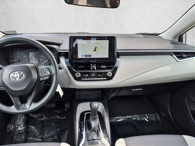 Used 2025 Toyota Corolla LE FWD image 15