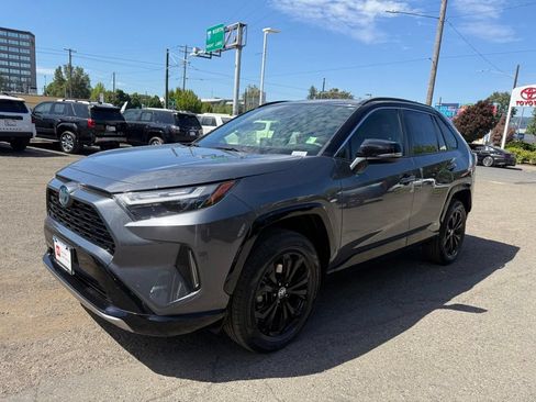 Certified 2023 Toyota RAV4 XSE w/ XSE Grade Weather Package AWD/4WD image 4
