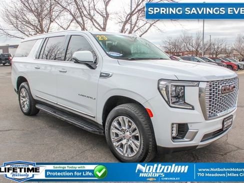 Used 2023 GMC Yukon XL Denali AWD/4WD image 6