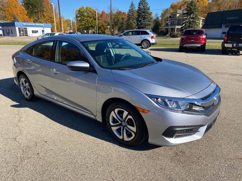 Used 2018 Honda Civic LX image 7