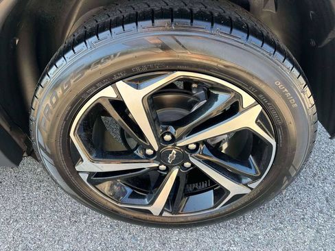 Used 2022 Chevrolet TrailBlazer RS w/ Technology Package FWD image 35