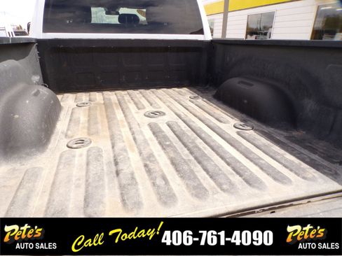 Used 2017 RAM 2500 Tradesman w/ Chrome Appearance Group image 9