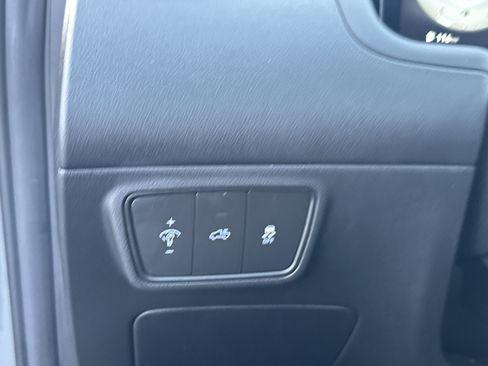 Used 2023 Hyundai Santa Cruz SEL Premium image 24