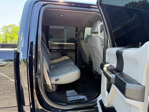 Used 2019 Ford F350 XL w/ STX Appearance Package AWD/4WD image 8