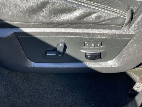 Used 2018 RAM 2500 Laramie w/ Snow Chief Group image 28