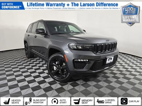 New 2025 Jeep Grand Cherokee Limited w/ Black Appearance Package image 1