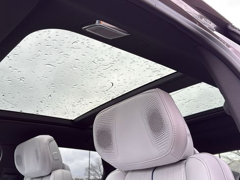 New 2026 Cadillac Lyriq Premium Luxury image 27