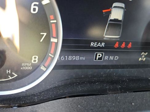 Used 2021 Nissan Titan SV w/ SV Convenience Package AWD/4WD image 12