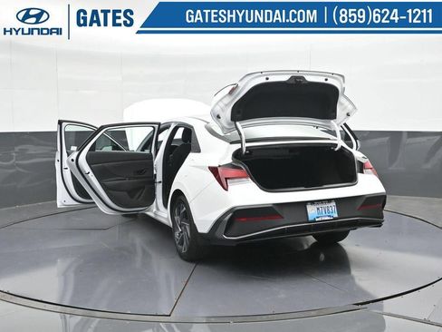 New 2025 Hyundai Elantra Sport FWD image 58