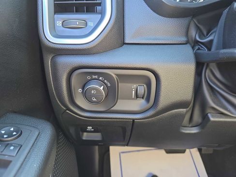 Used 2024 RAM 1500 Big Horn image 22