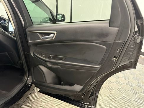 Used 2024 Ford Edge SEL image 17