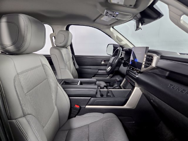 Used 2022 Toyota Tundra SR5 RWD image 13